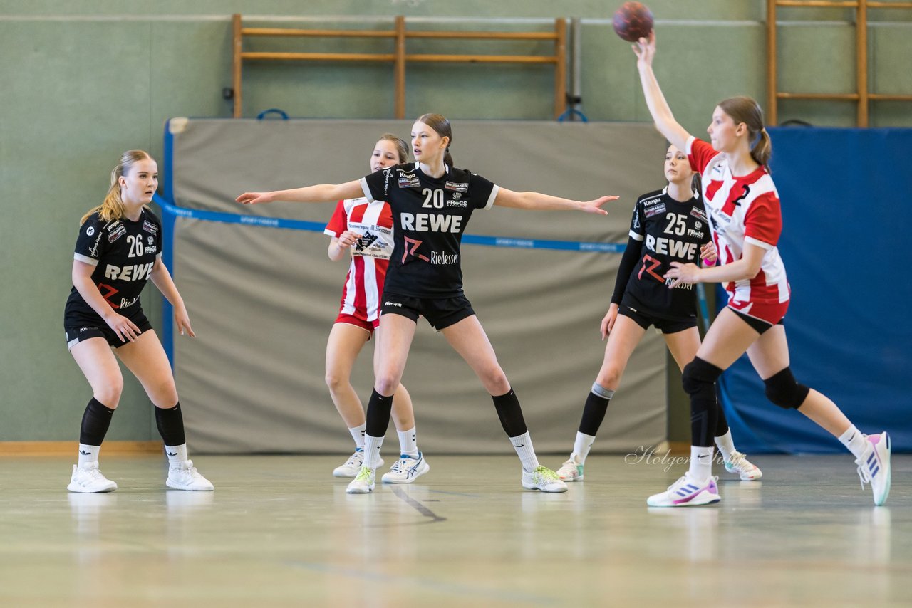 Bild 54 - wBJ SV Henstedt Ulzburg - Bramstedter TS : Ergebnis: 27:15